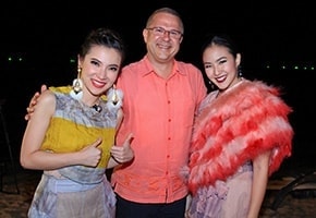 Centara Grand Mirage Beach Resort Pattaya welcomes 2 popular Thai TV host of Bun Tueng 5 Na 1 