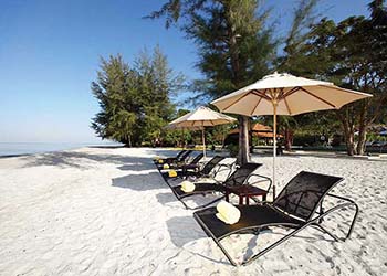 trat beachfront