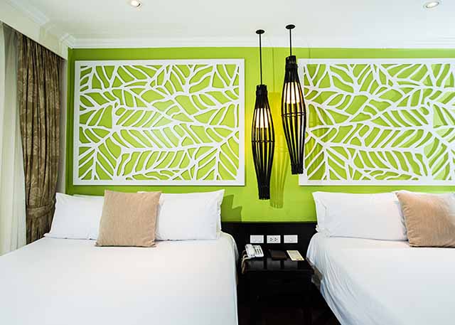 Deluxe at the Lagoon