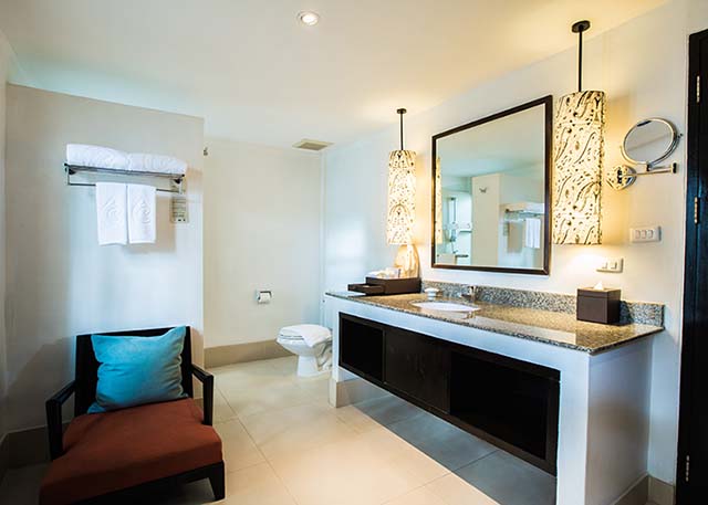 One Bedroom Pool Cabana