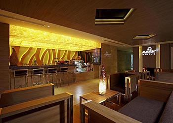 lobby bar