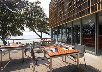 qube pool bar