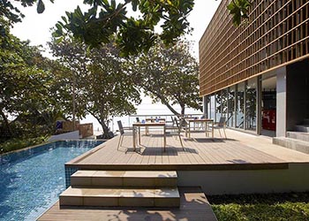 qube pool bar