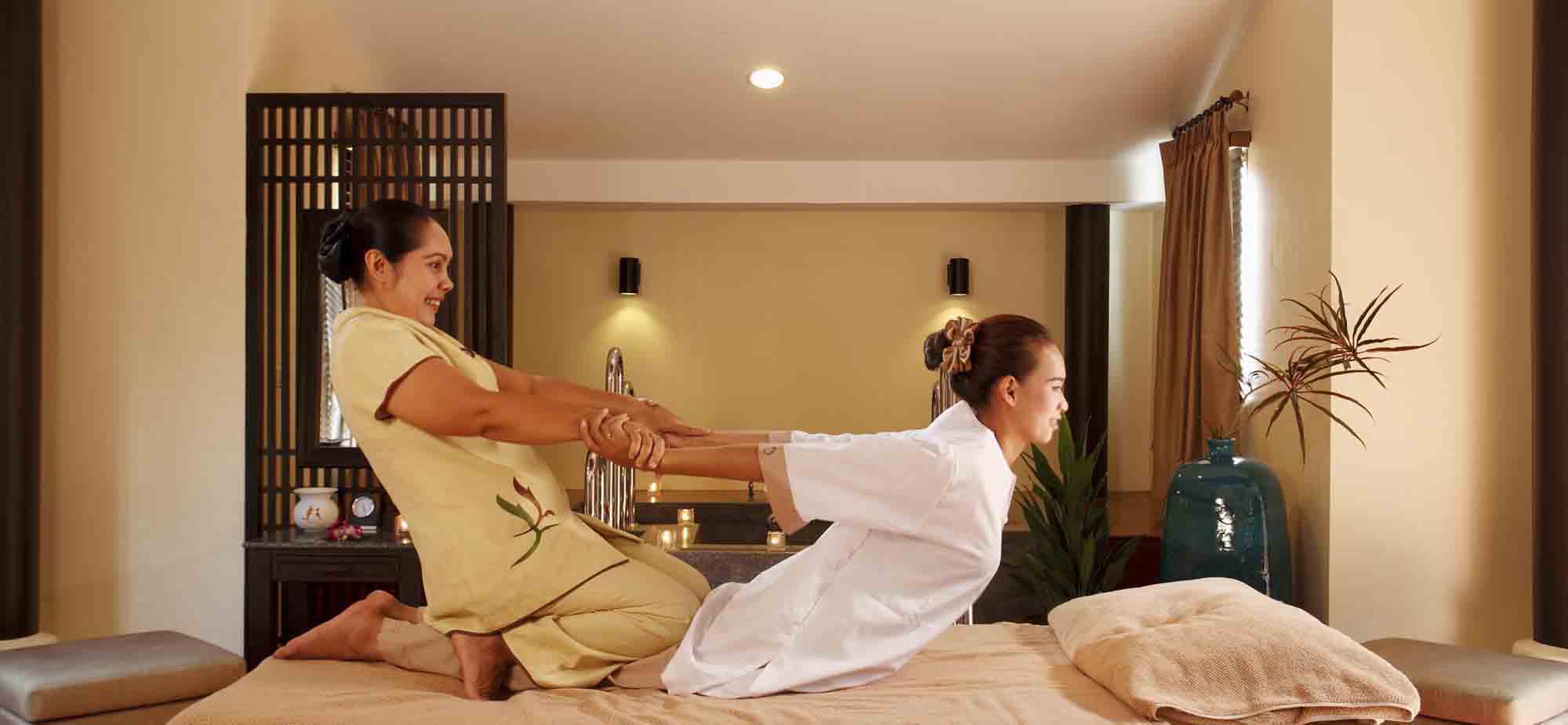 Thai Massage at SPA Cenbaree