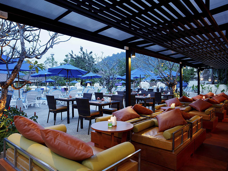 Rim Nam Pool Restaurant and Bar