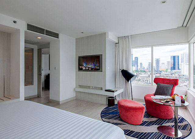 Deluxe One Bedroom Suite