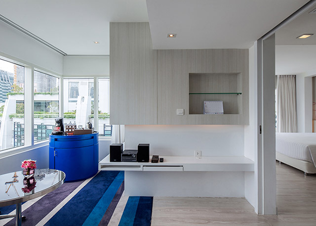 Deluxe One Bedroom Suite