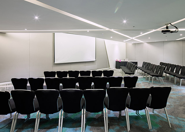 Pavillion 2 meeting room