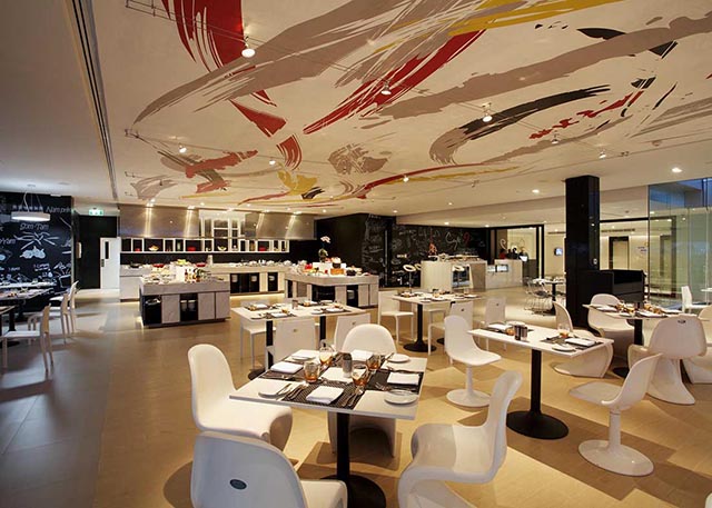 Cafe 9