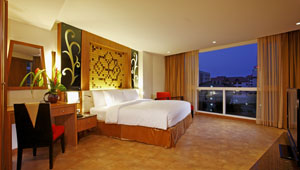 1 Bedroom Deluxe Suite
