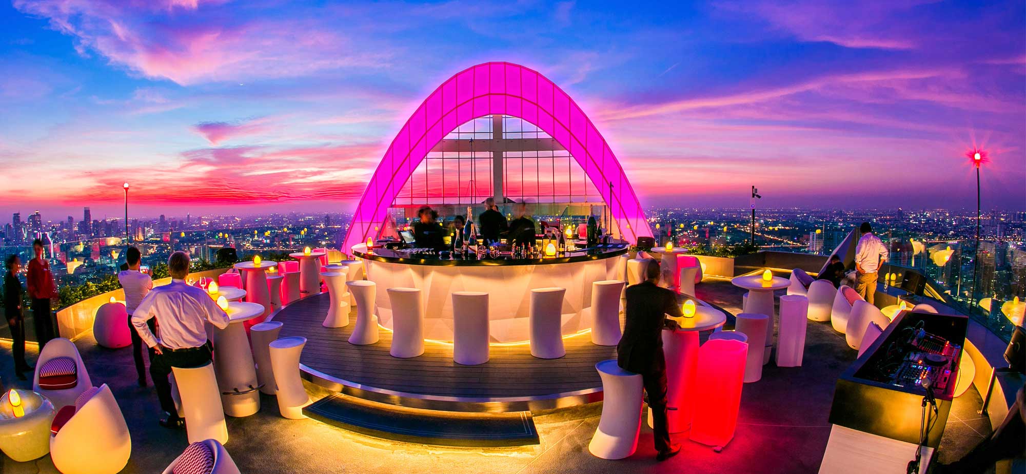 CRU Champagne Bar at Red Sky