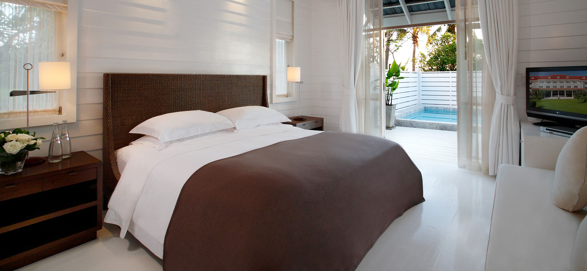 Deluxe Pool Villa