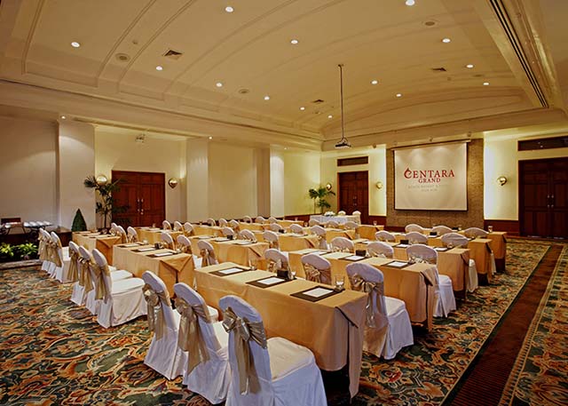 Colonail Hall