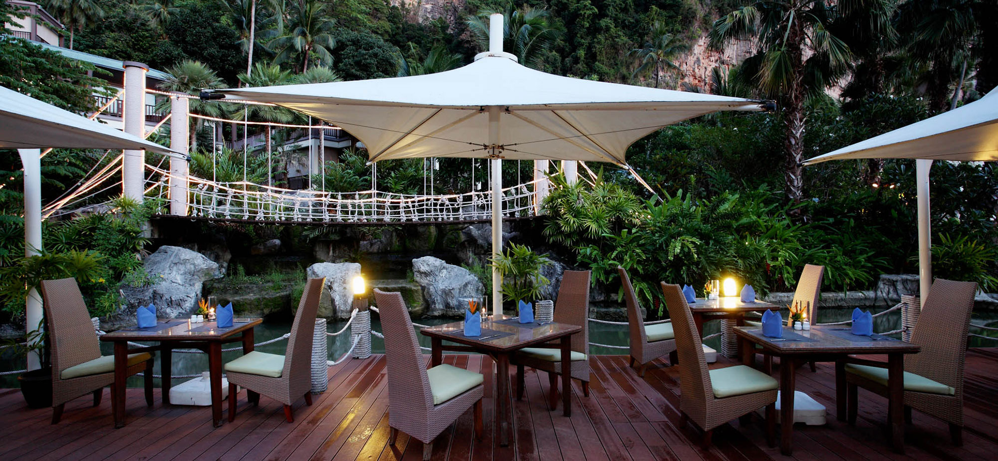 Lotus Court Restaurant