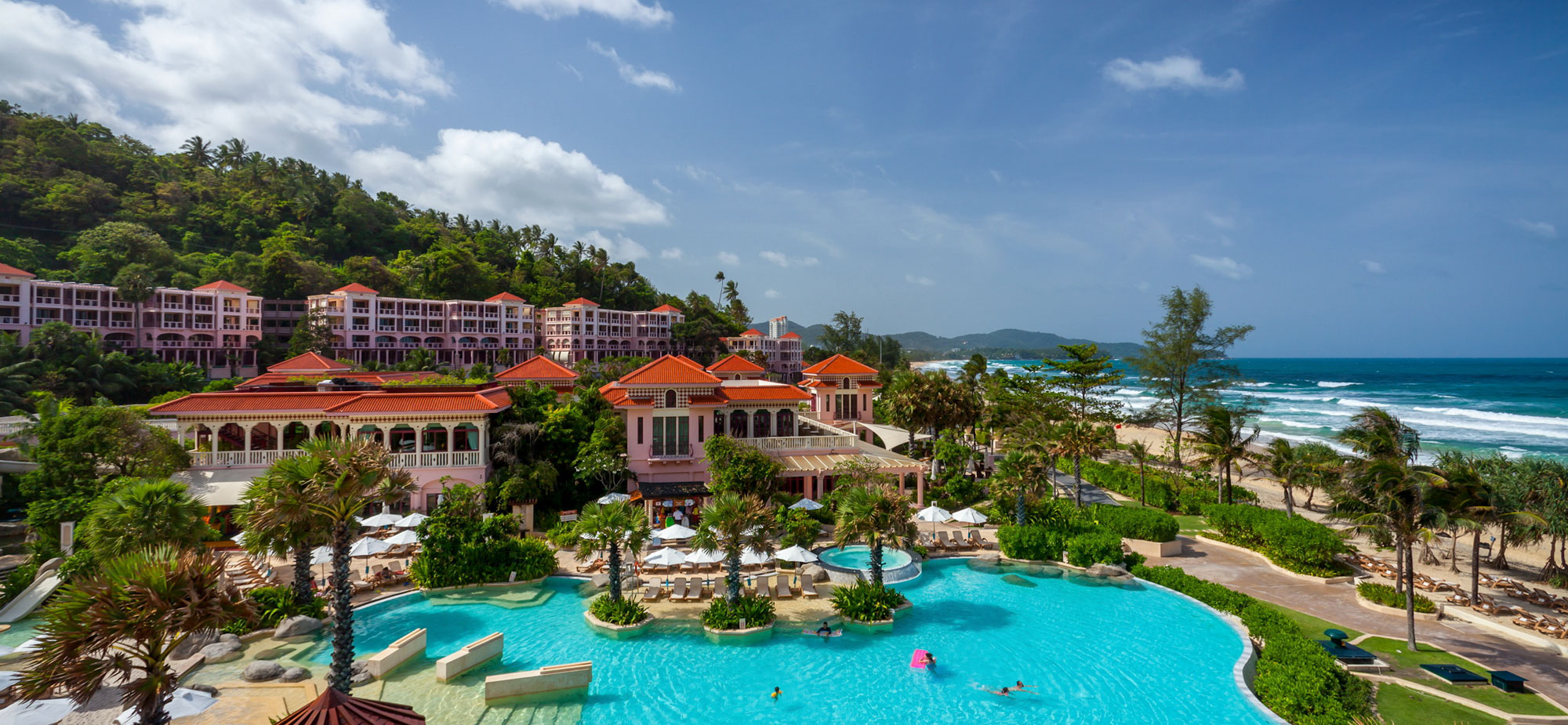 普吉盛泰澜卡伦海滩度假村