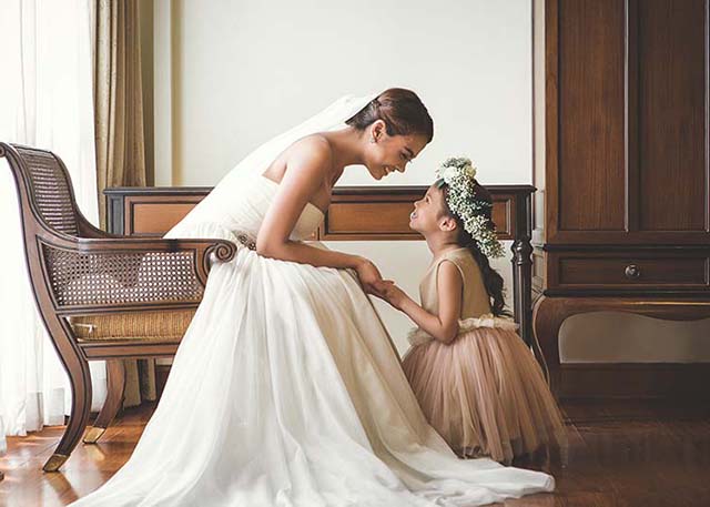 Bride and flower girl